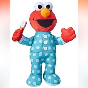 Sesame Street Elmo 12-inch Plush, Sings The Brushy Brush Song